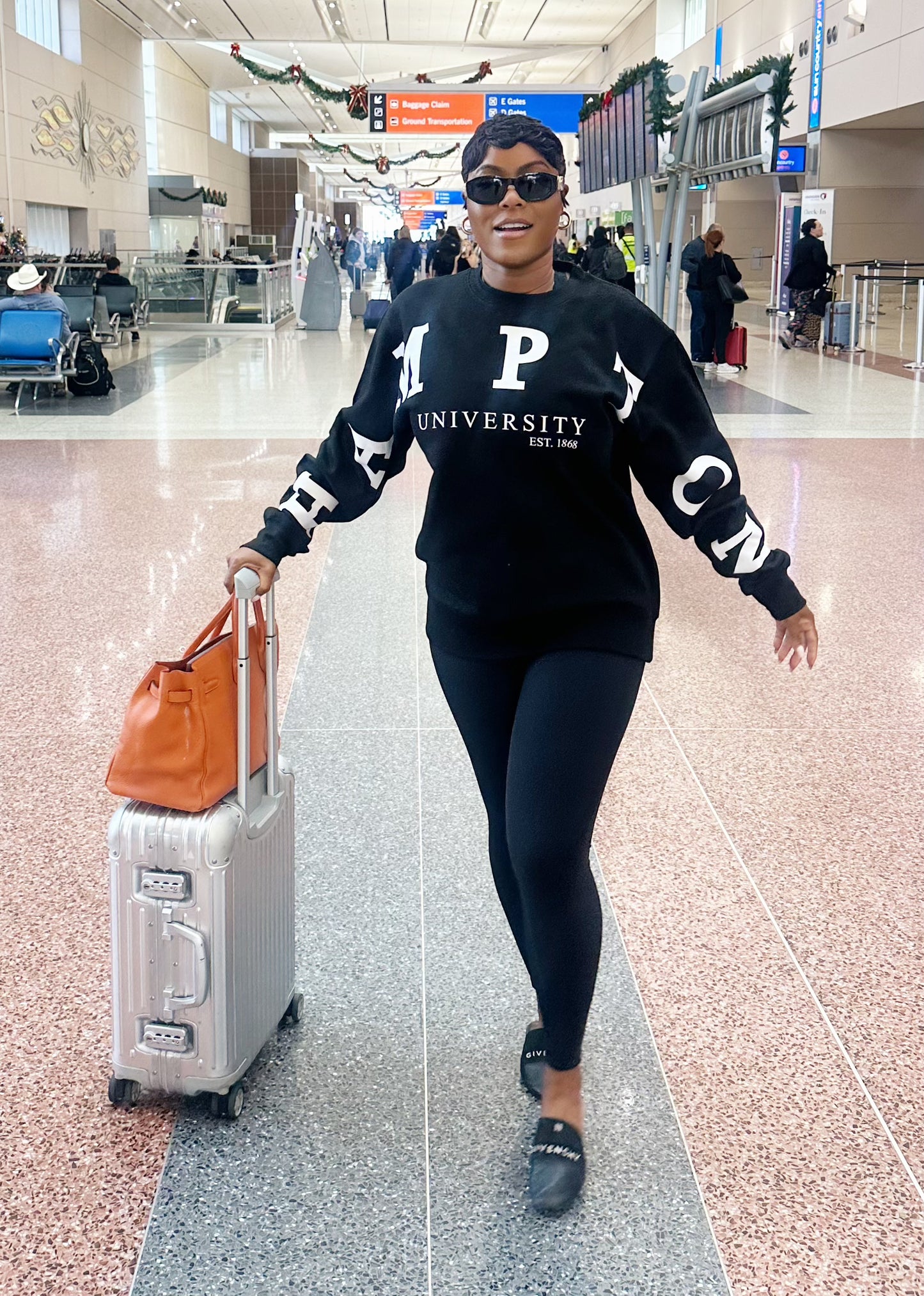 BLUE HU BADDIE FULL SWEATSHIRT